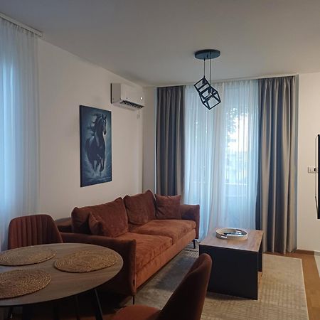 Apartmant Sofranac Будва Екстер'єр фото